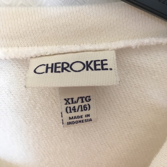 White Sweater - Picture 6 of 6